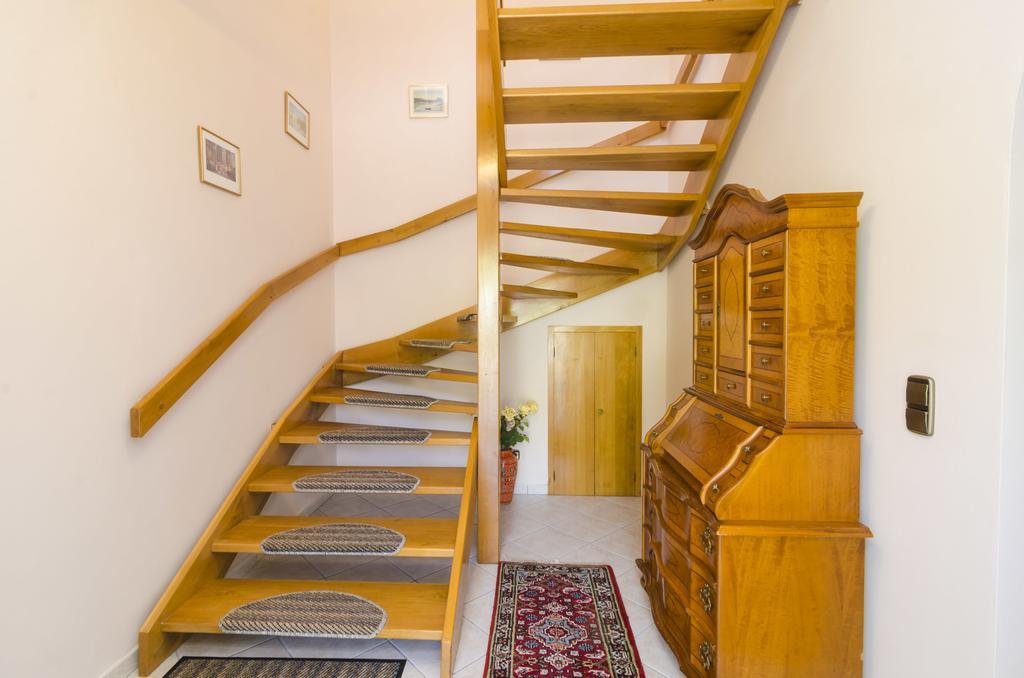 Apartment Nadine Okuklje Eksteriør bilde
